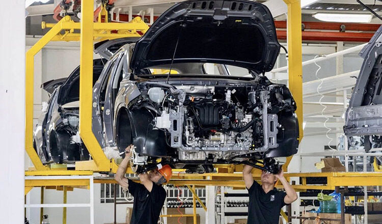 Kingdom attracts nearly 500 investment projects